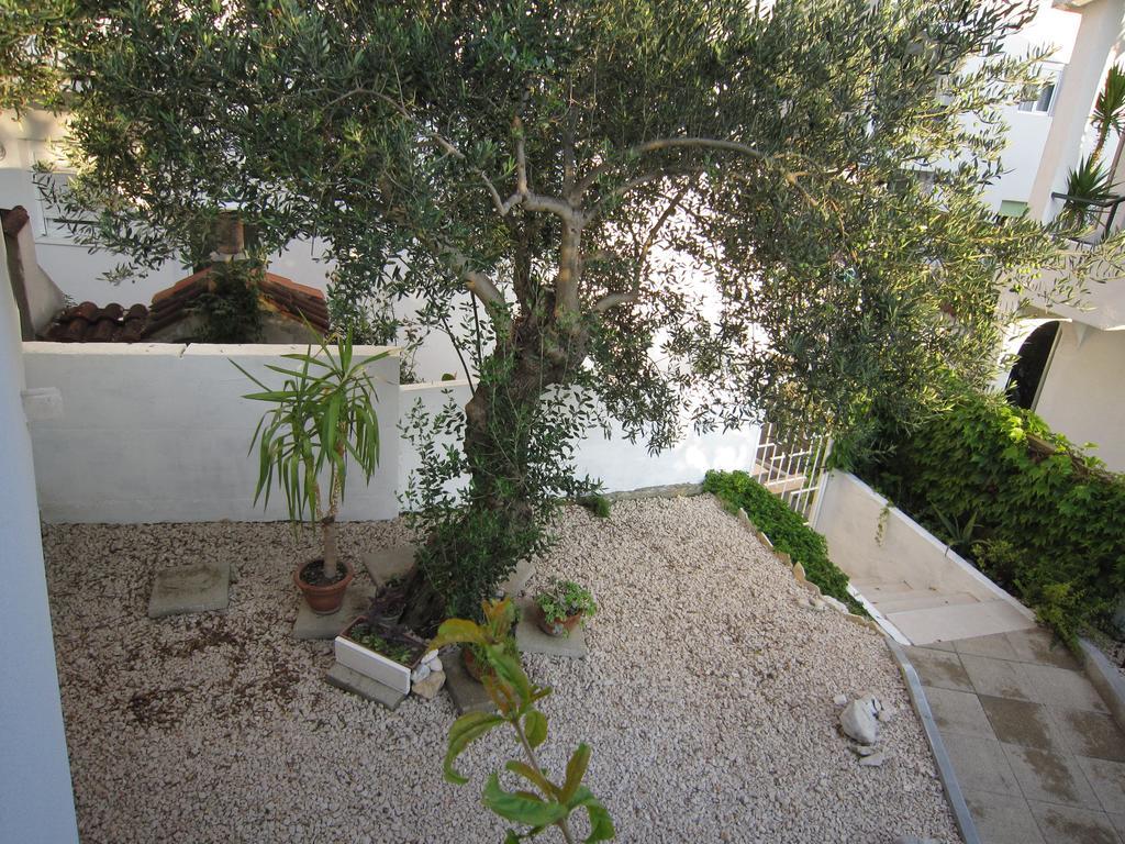Holiday Home Mona Igrane Pokoj fotografie
